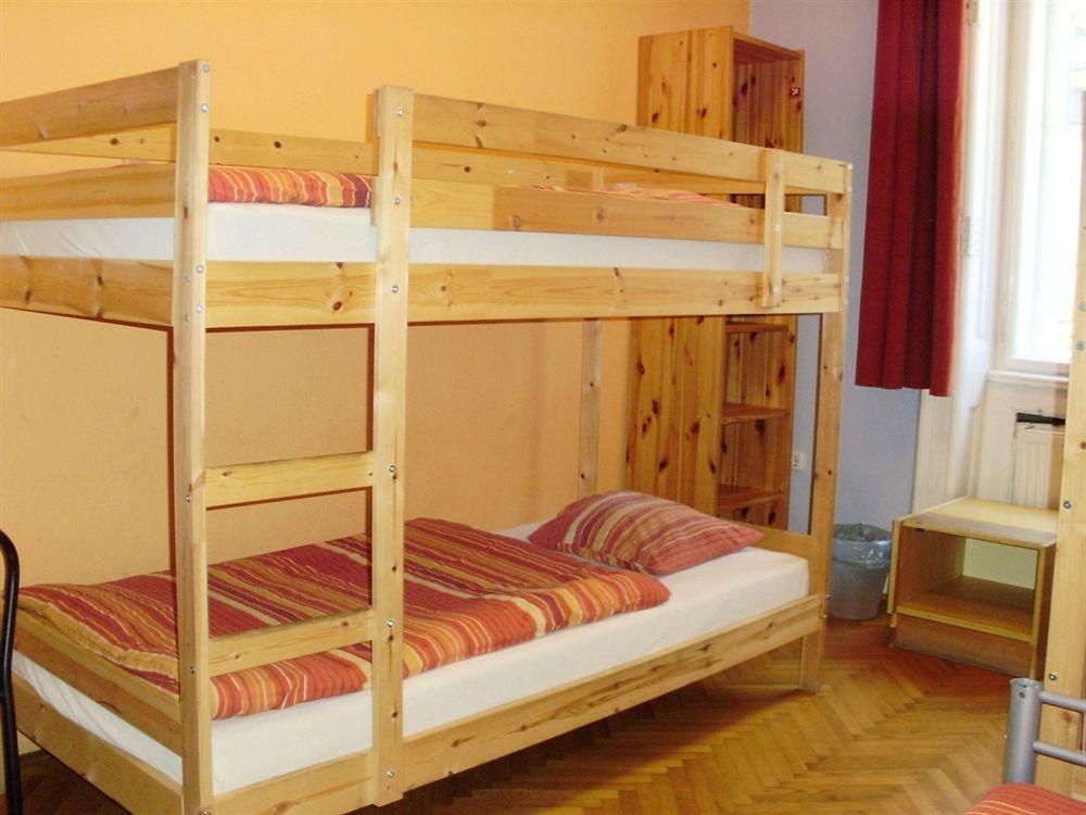 All-Central Hostel Budapest Ngoại thất bức ảnh