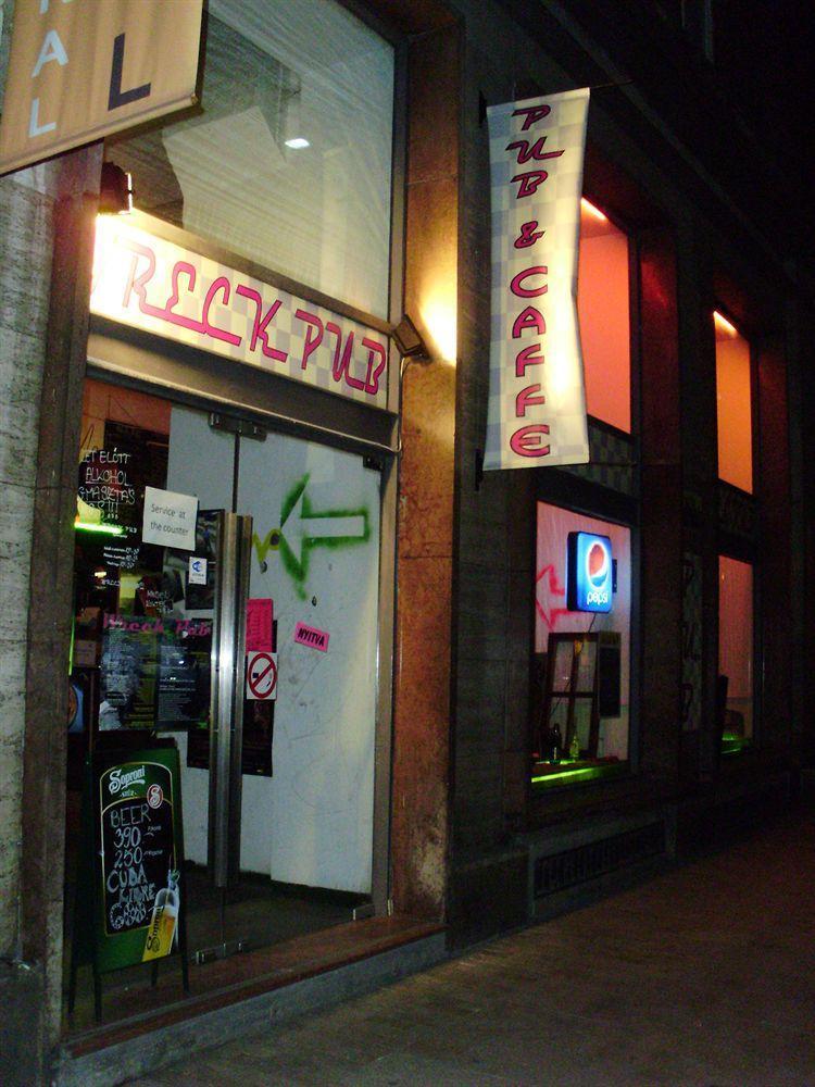 All-Central Hostel Budapest Ngoại thất bức ảnh