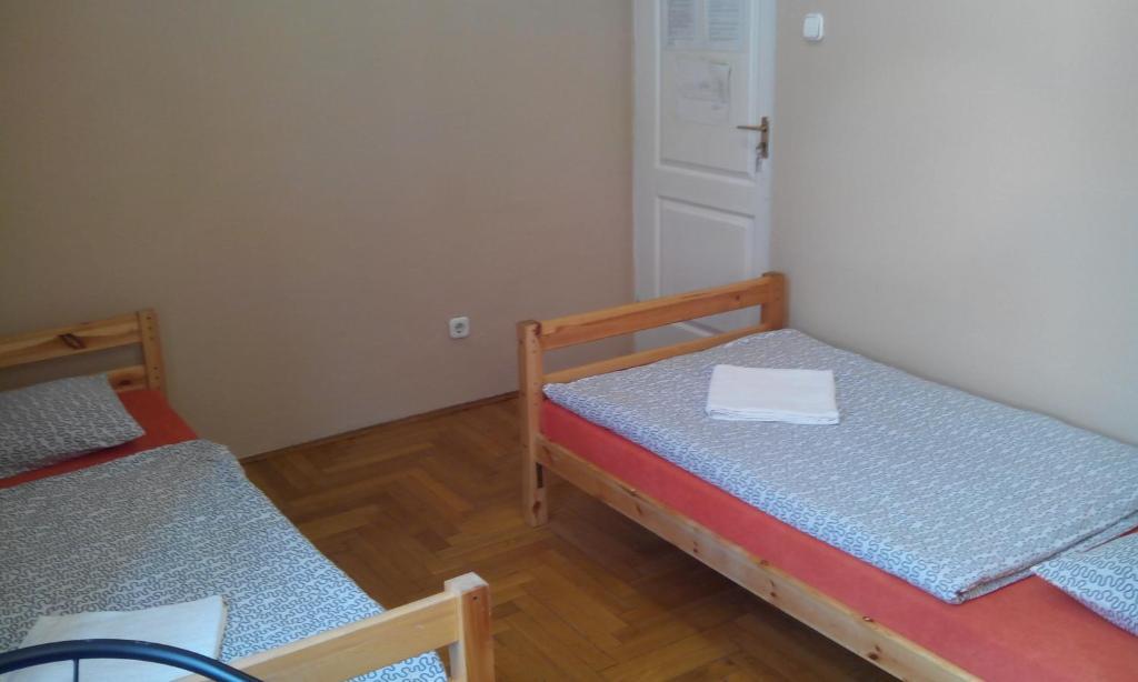 All-Central Hostel Budapest Phòng bức ảnh